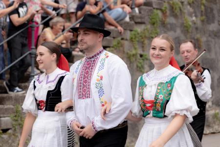 Povorka ob dnevih narodnih noš in oblačilne dedščine (119)